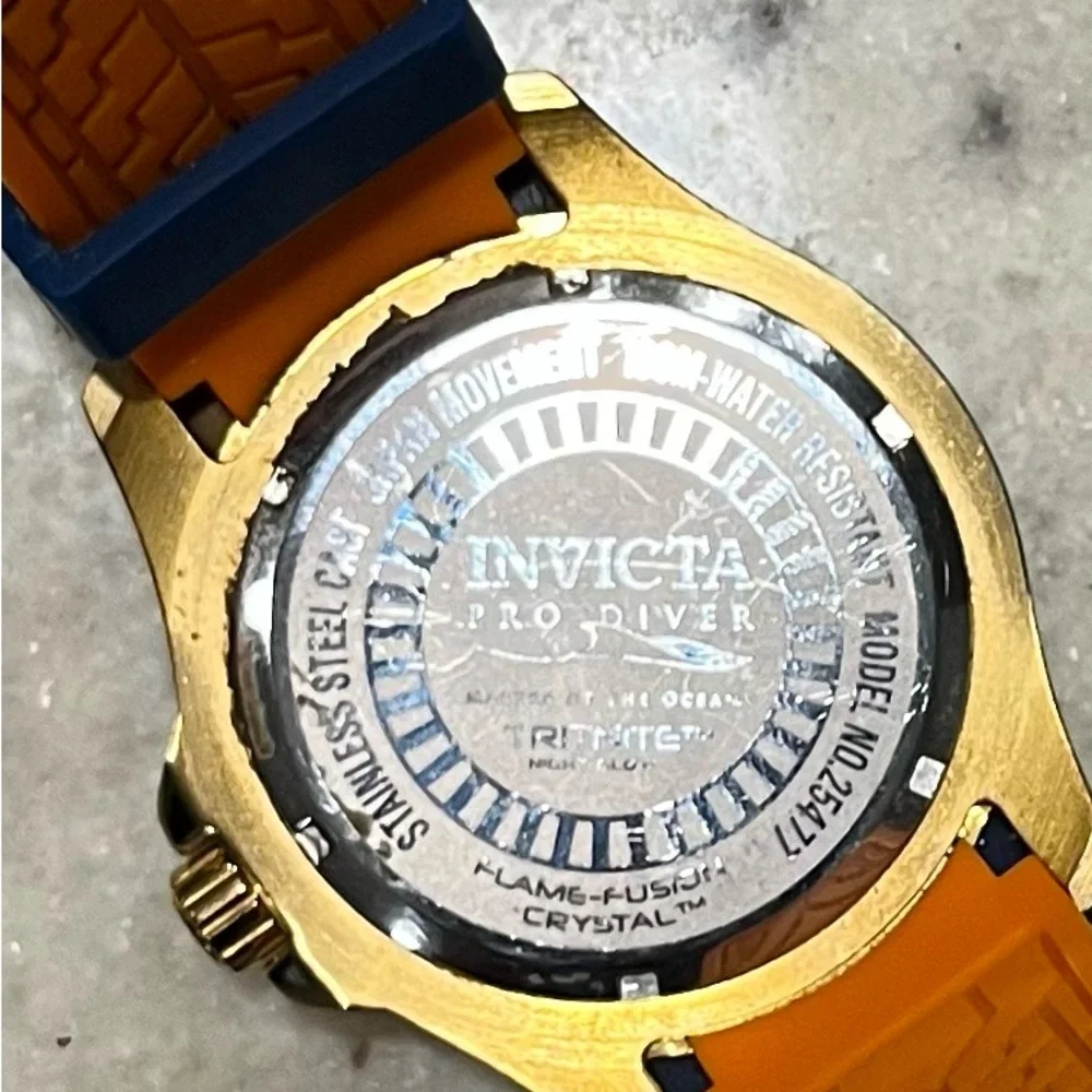Invicta Gold Sport Watch with Blue & Orange Silicone Strap (needs battery) - Picture 2 of 4